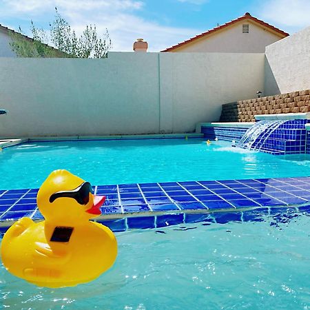 Villa Amazing Heated Pool And Private Hot Tub 3Br In Heart Of Lv à Las Vegas Extérieur photo