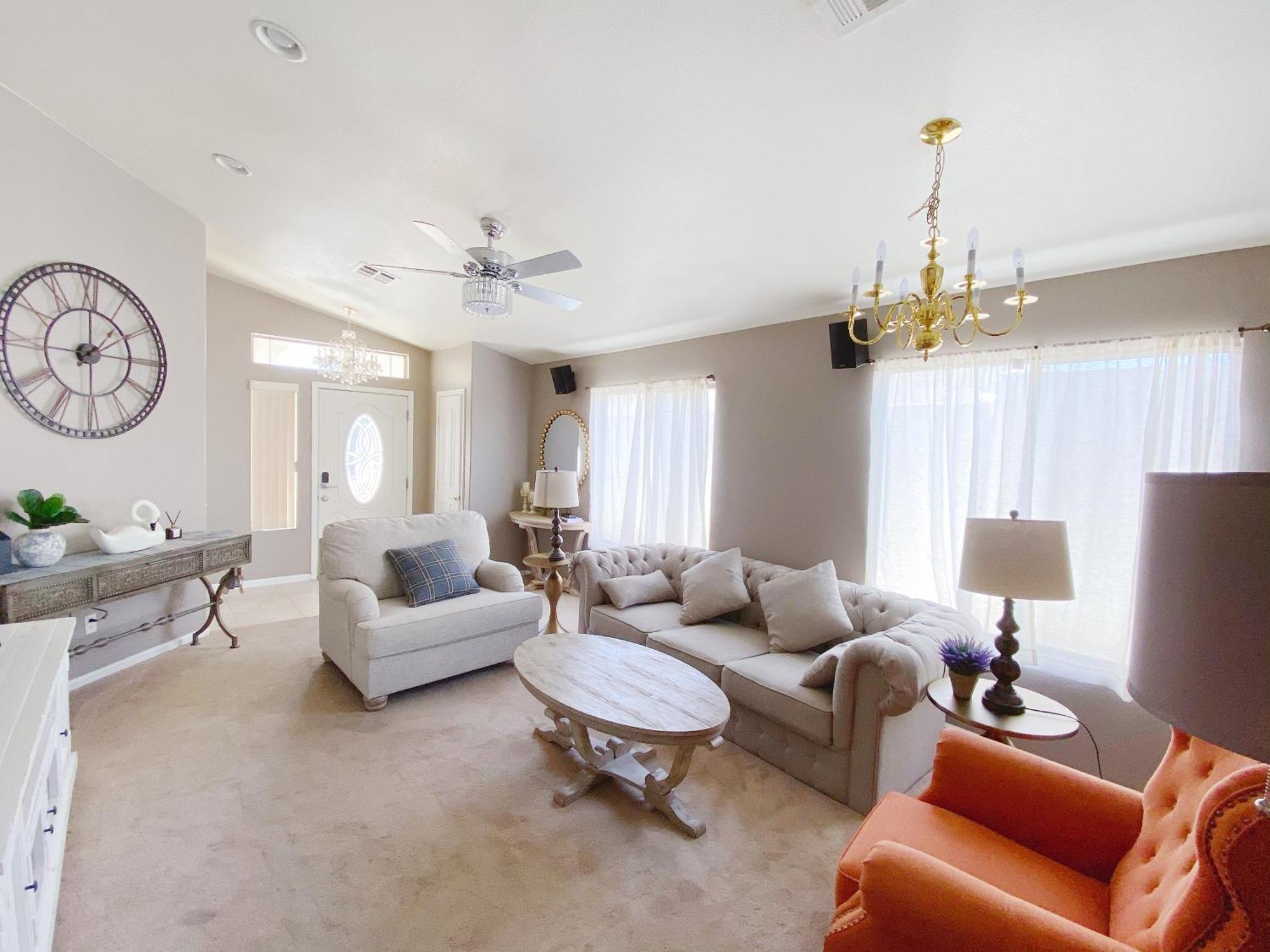 Villa Amazing Heated Pool And Private Hot Tub 3Br In Heart Of Lv à Las Vegas Extérieur photo