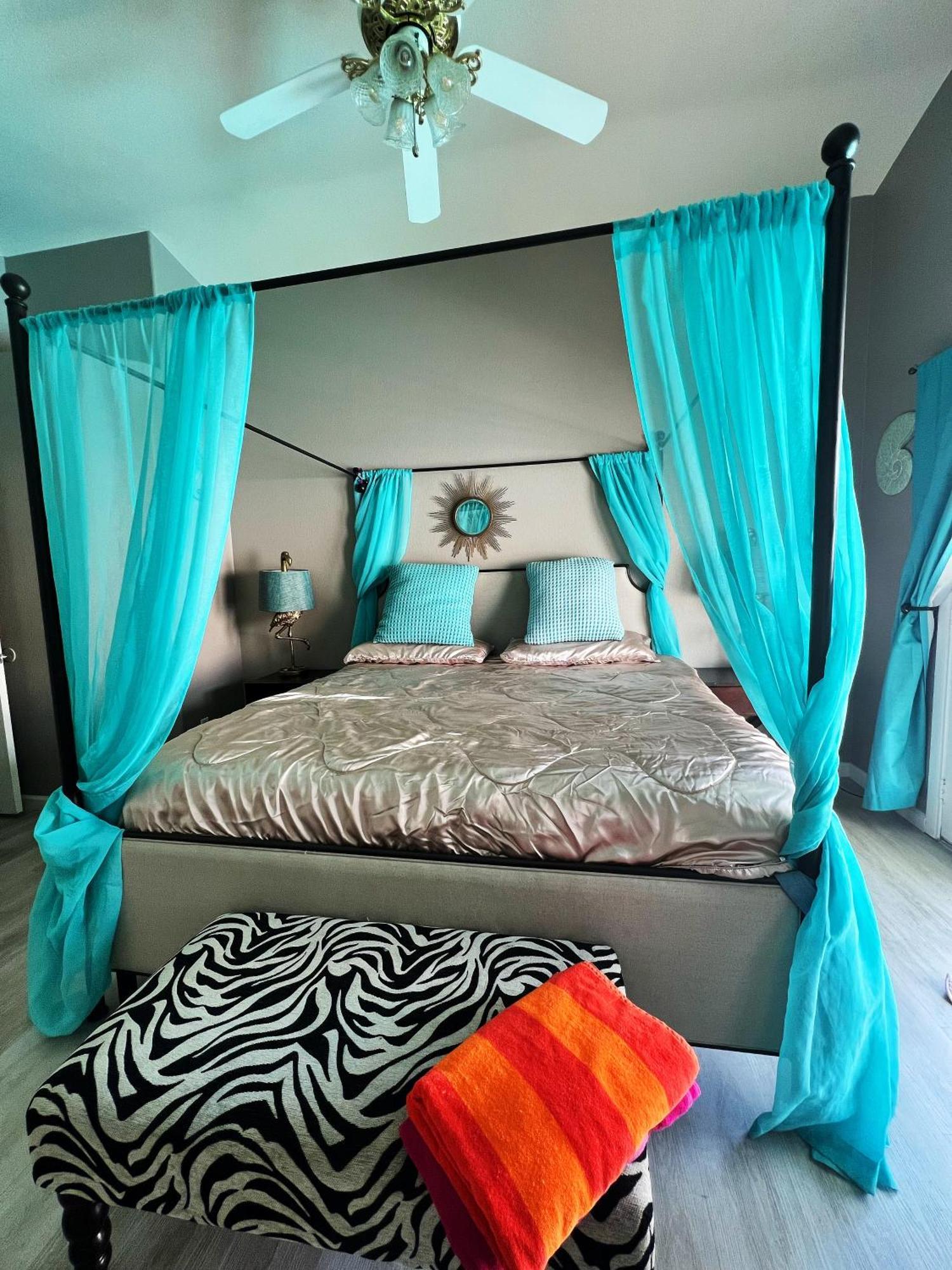 Villa Amazing Heated Pool And Private Hot Tub 3Br In Heart Of Lv à Las Vegas Extérieur photo