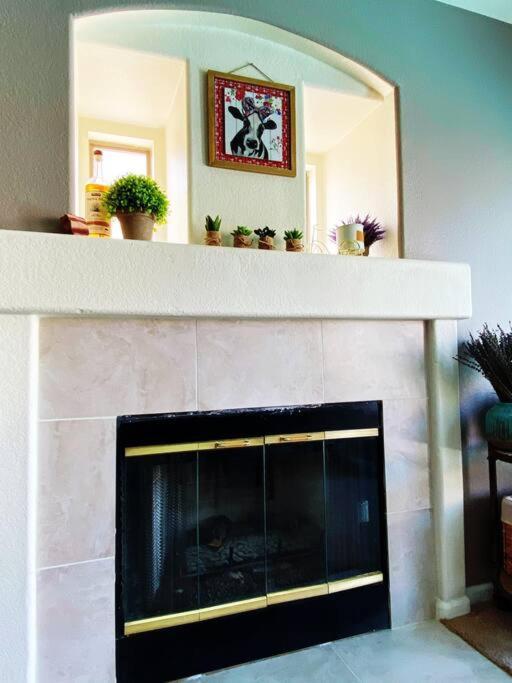 Villa Amazing Heated Pool And Private Hot Tub 3Br In Heart Of Lv à Las Vegas Extérieur photo