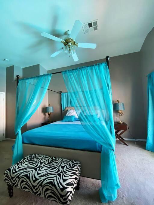 Villa Amazing Heated Pool And Private Hot Tub 3Br In Heart Of Lv à Las Vegas Extérieur photo
