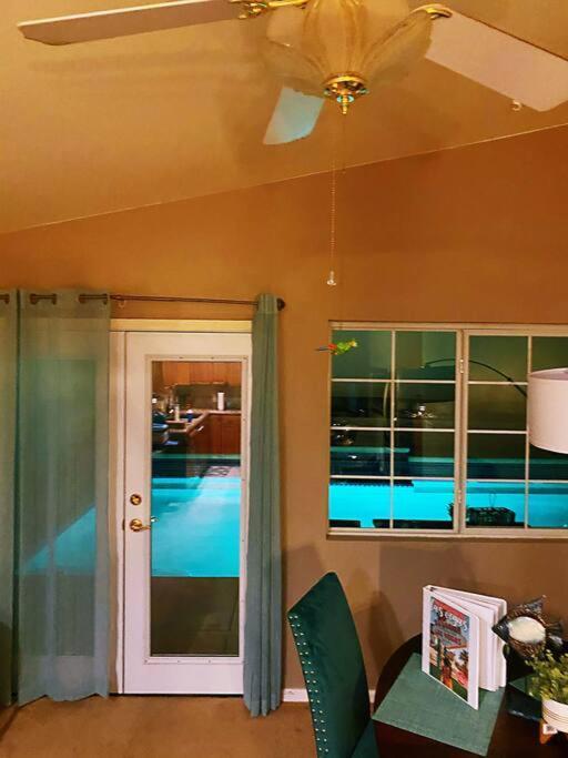 Villa Amazing Heated Pool And Private Hot Tub 3Br In Heart Of Lv à Las Vegas Extérieur photo